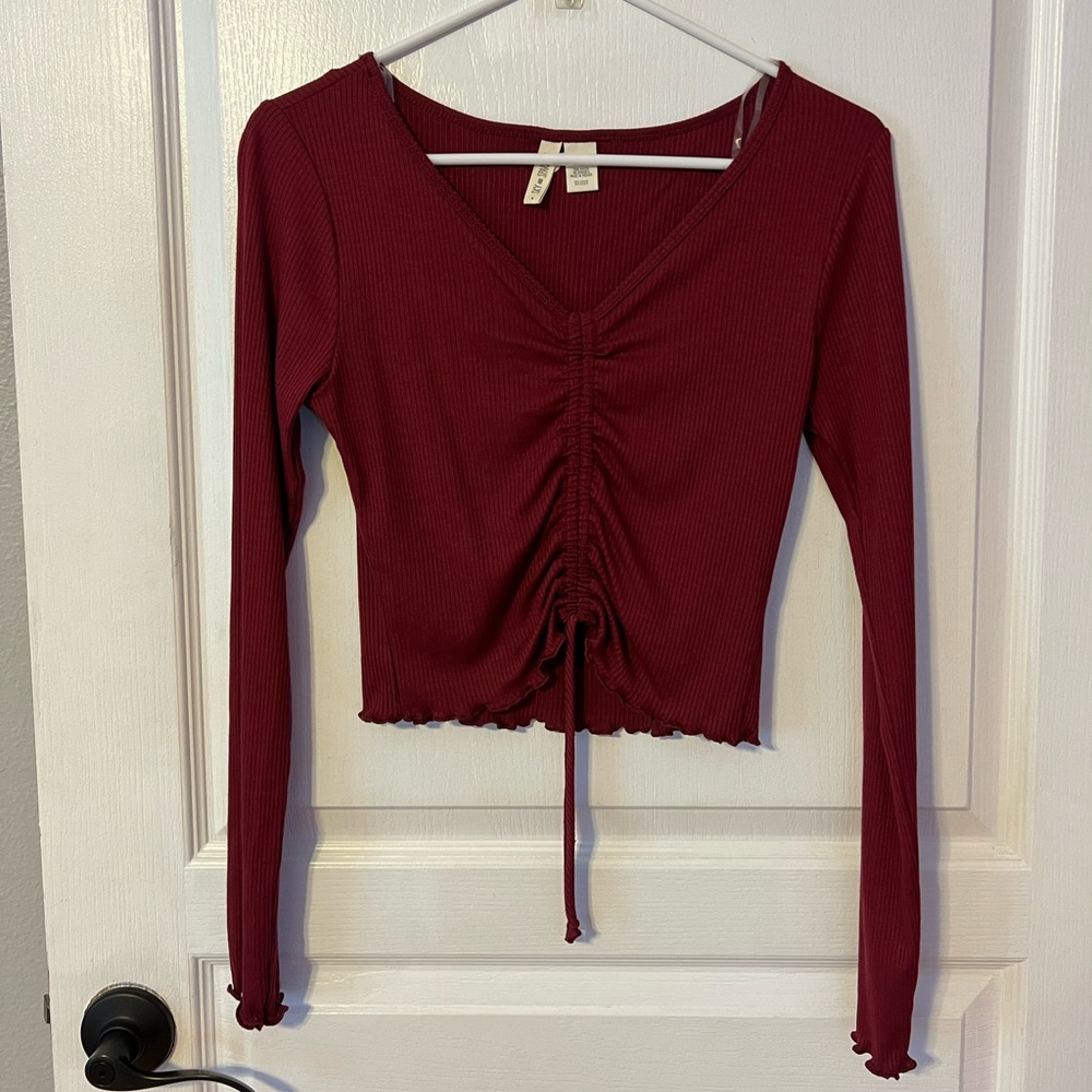 Maroon long sleeves with ruched tie